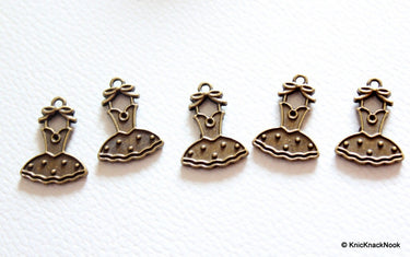 5 x Zinc Alloy Bronze Tone Frock Dress Charm / Pendants 21mm x 16mm